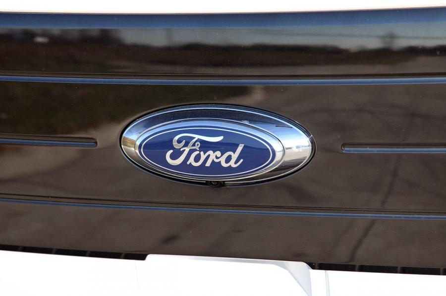 Ford Flex Titanium 2011 года  (фото 49 из 61)